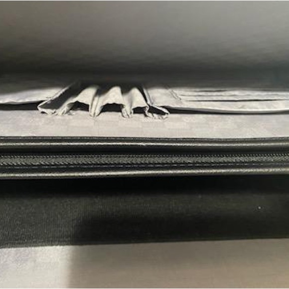 Samsonite leather flap over briefcase with shoulder strap and key - Picture 10 of 12